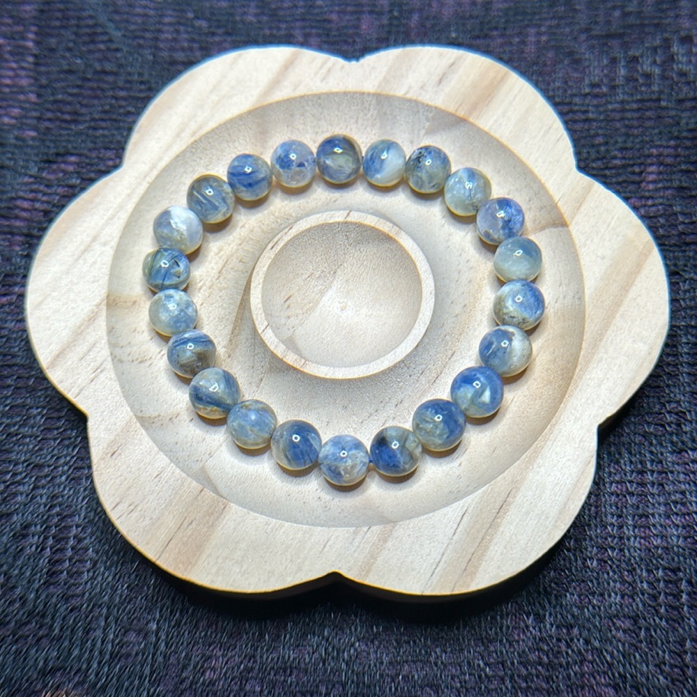 8mm South African Kyanite Bracelet